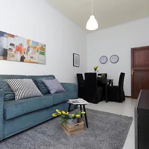  Appartamento Central San Lorenzo Italia